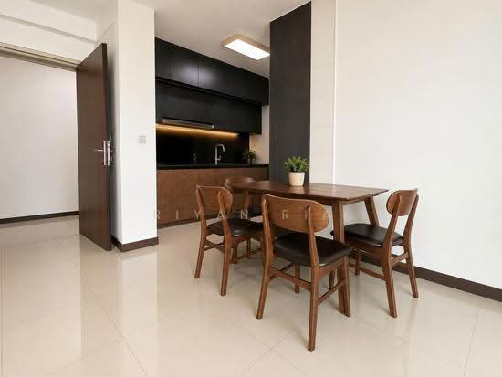 226A SUMANG LANE photo 2