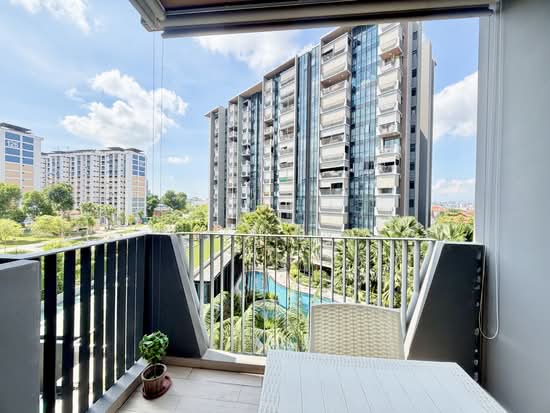 THE GARDEN RESIDENCES photo 3