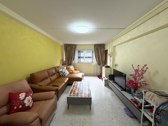 297 TAMPINES STREET 22 image 1 of 8