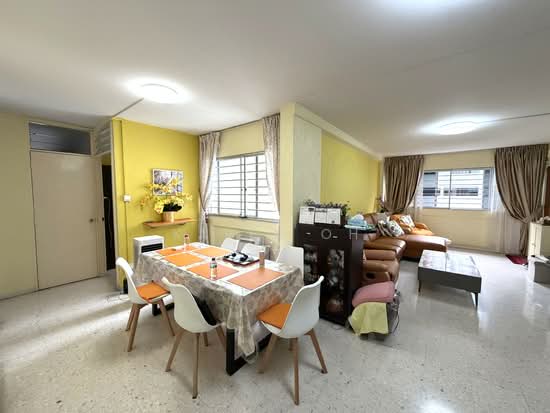 297 TAMPINES STREET 22 photo 2