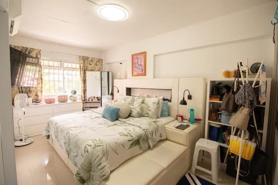 614 ELIAS ROAD photo 6
