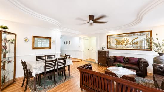 609 WOODLANDS RING ROAD photo 2