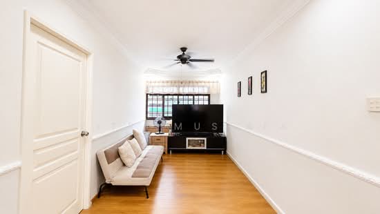 609 WOODLANDS RING ROAD photo 6