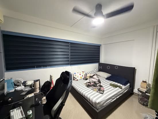 207 TAMPINES STREET 21 image 1 of 8