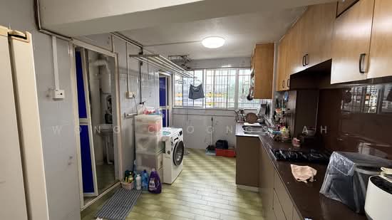 187 BOON LAY AVENUE photo 3