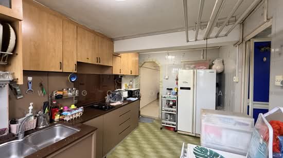 187 BOON LAY AVENUE photo 4