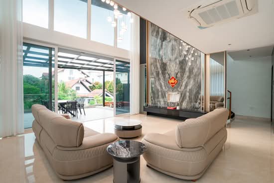 FREEHOLD D15 Corner Terrace | 1km Tao Nan | Lift & Pool image 1 of 10