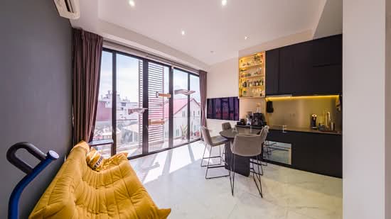 Berkeley Residences photo 3