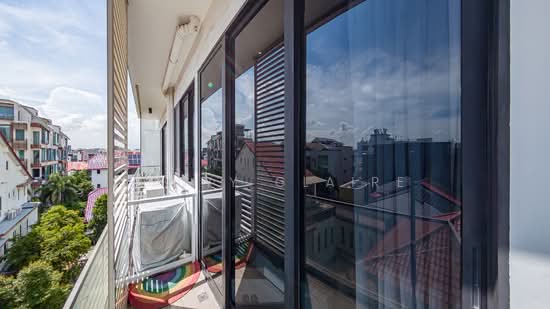 Berkeley Residences photo 4