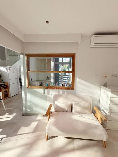 REGENCY SUITES photo 6