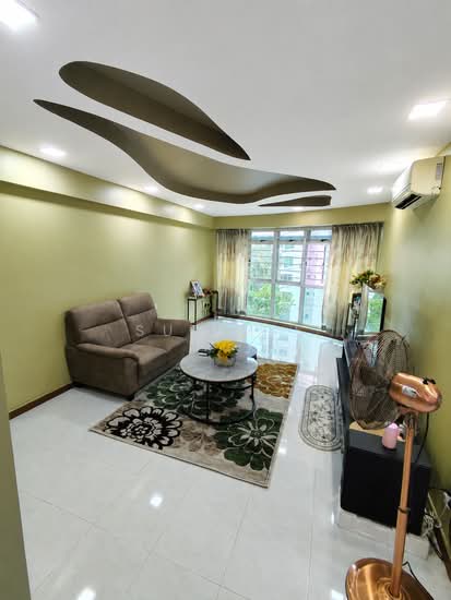 102D PUNGGOL FIELD image 1 of 10
