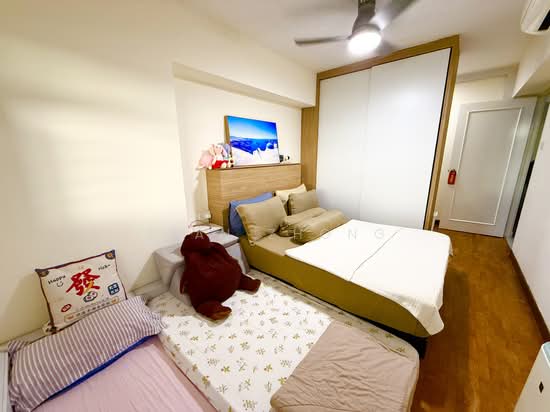 403D FERNVALE LANE photo 3