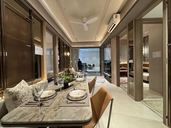 THOMSON VIEW CONDOMINIUM photo 4
