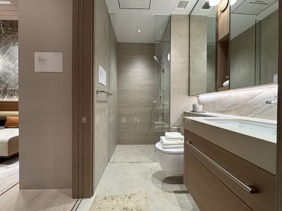 THOMSON VIEW CONDOMINIUM photo 5