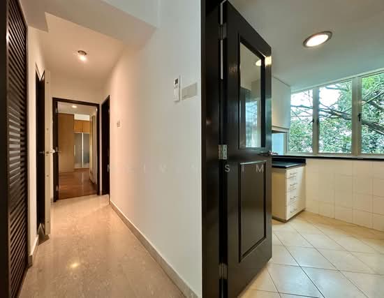 JERVOIS REGENCY photo 6