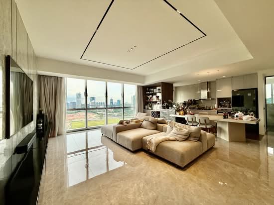 REFLECTIONS AT KEPPEL BAY image 1 of 4