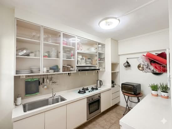 492C TAMPINES STREET 45 photo 6