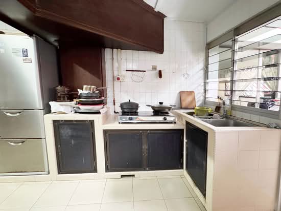 10 TOH YI DRIVE photo 6