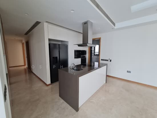 THE LINCOLN RESIDENCES photo 4