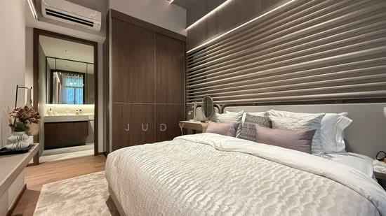 Cheap! FREEHOLD 3BR at West Coast photo 4