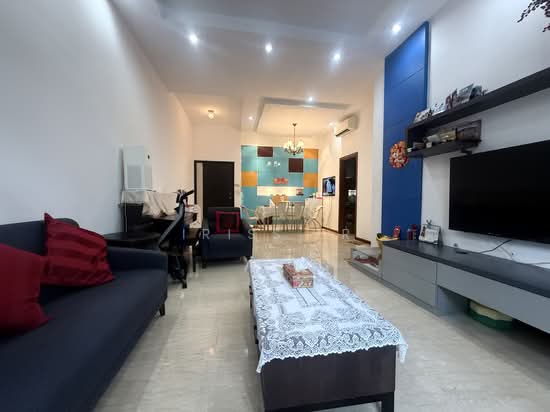FOREST HILLS CONDOMINIUM photo 2