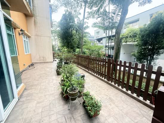 FOREST HILLS CONDOMINIUM photo 3