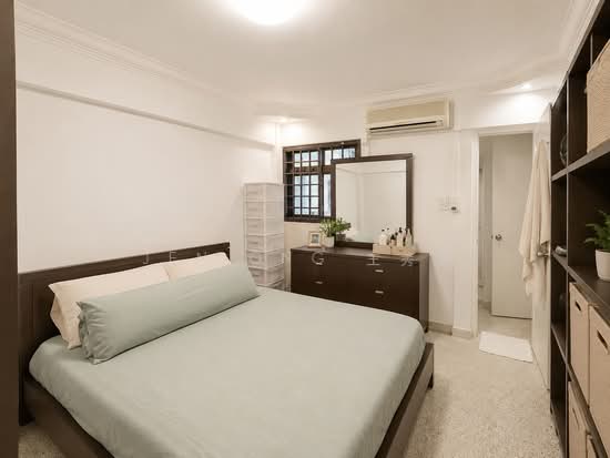 328 ANG MO KIO AVENUE 3 photo 3