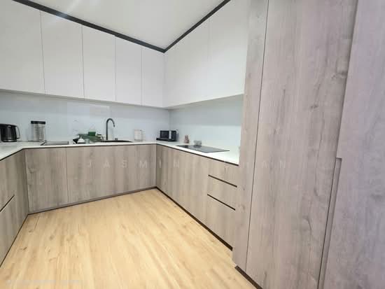 ❤️ Undervalued renovated large terrace 4 bed 4bath w 2 ensuites walk to mrt photo 2