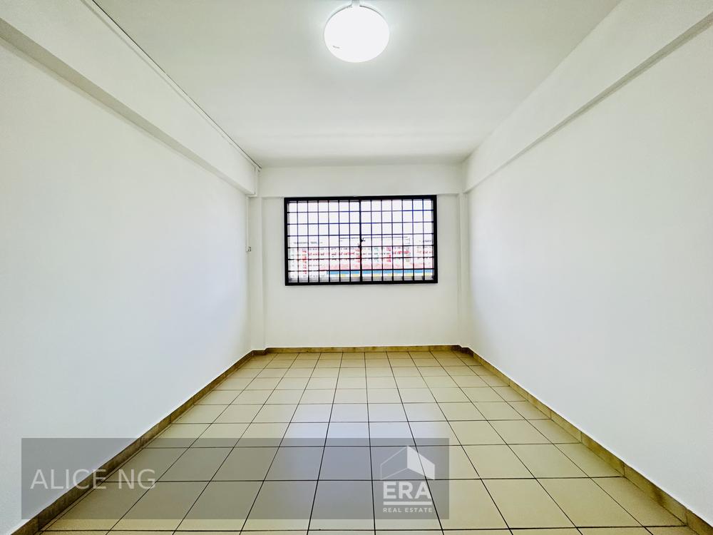 662 YISHUN AVENUE 4 photo 2