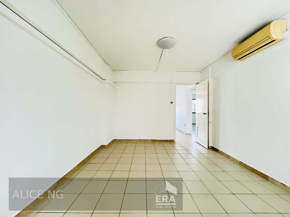 662 YISHUN AVENUE 4 photo 6