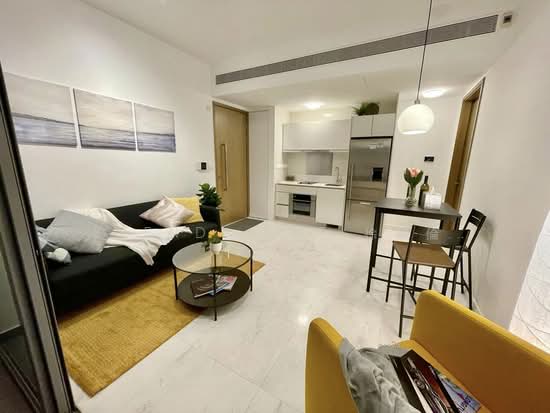 STARLIGHT SUITES photo 2