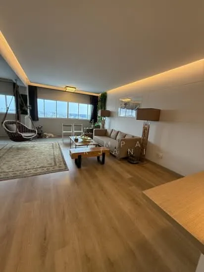 73 Marine Drive image 1 of 10