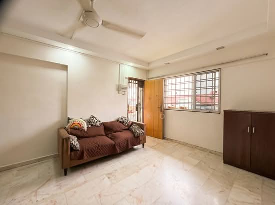 304 JURONG EAST STREET 32 image 1 of 6