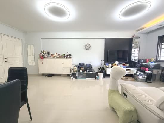 277 TOH GUAN ROAD photo 3