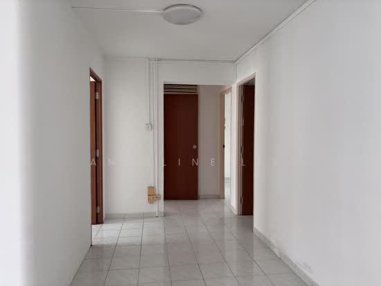 720 YISHUN STREET 71 photo 3