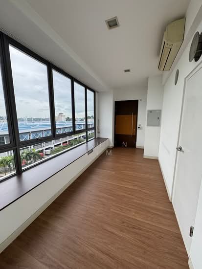 HARBOUR SUITES photo 4