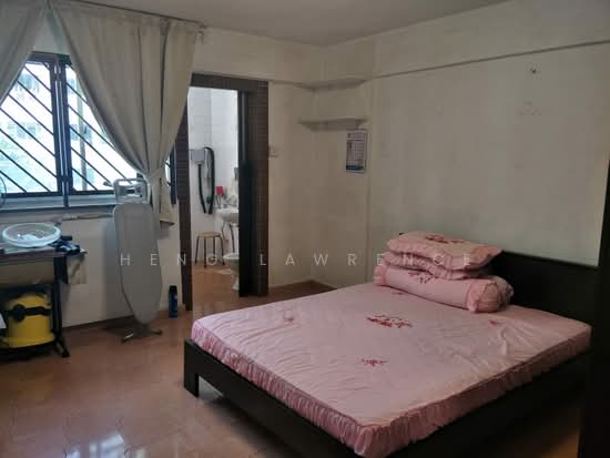 461 TAMPINES STREET 44 photo 2