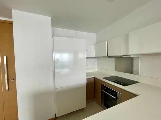 MARINA BAY RESIDENCES photo 3