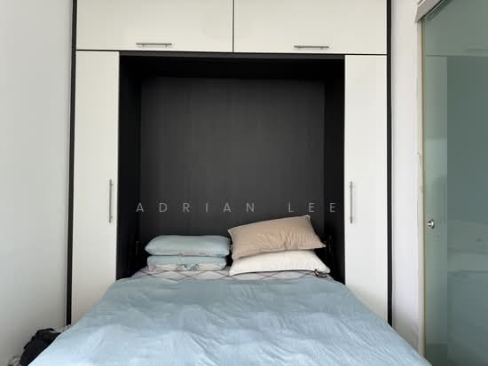 Strata photo 4