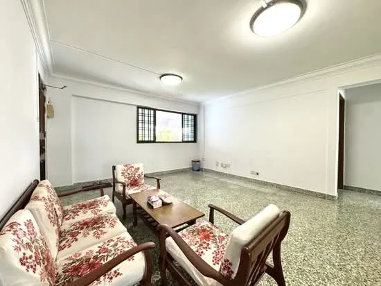 236 Jurong East Street 21 image 1 of 10