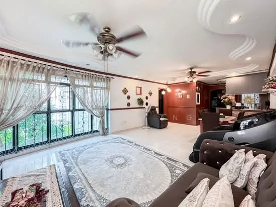 654 Senja Road image 1 of 10