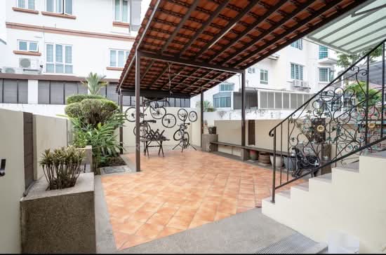 Rare Freehold Terrace Near Eunos MRT photo 6