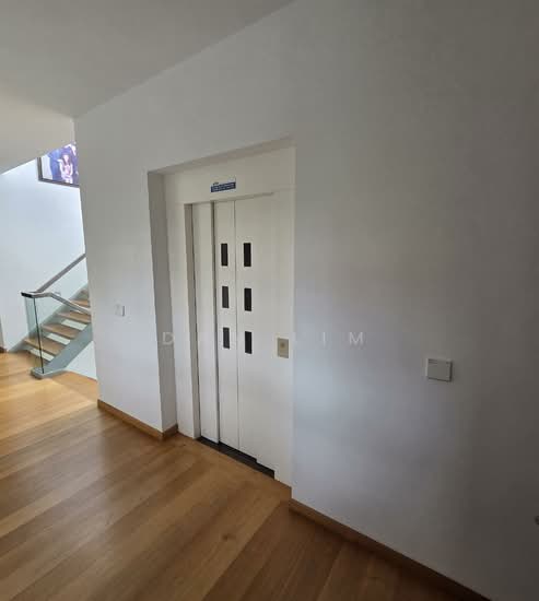 SUNDRIGDGE PARK BUNGALOW photo 5