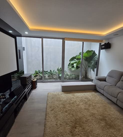 SUNDRIGDGE PARK BUNGALOW photo 6