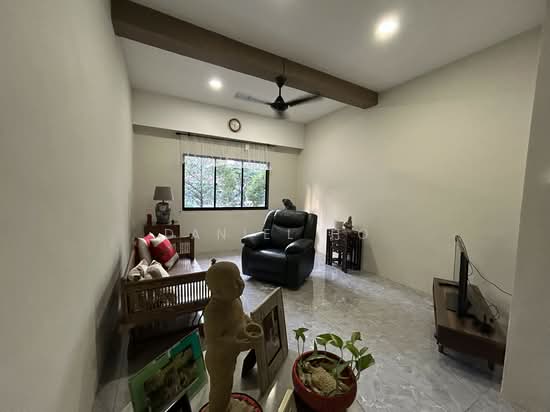 6 Whampoa Drive photo 4