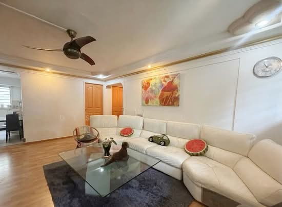 228 LORONG 8 TOA PAYOH photo 2