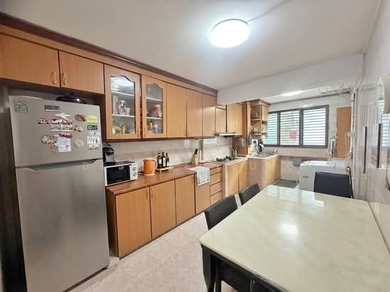 228 LORONG 8 TOA PAYOH photo 5