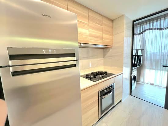 THE POIZ RESIDENCES photo 4
