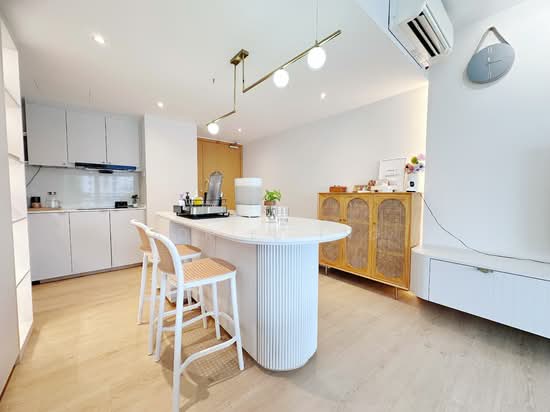 AUSTVILLE RESIDENCES photo 3