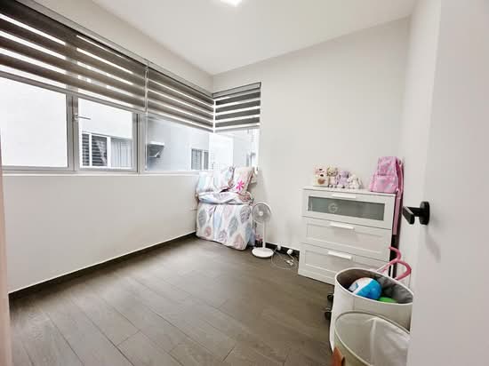 AUSTVILLE RESIDENCES photo 4